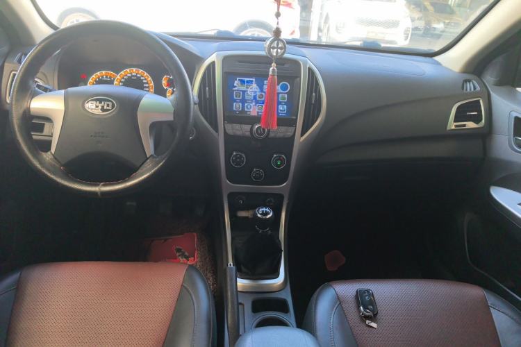 Used BYD F3 2015 Energy-Efficient Model 1.5L Manual Comfort Edition