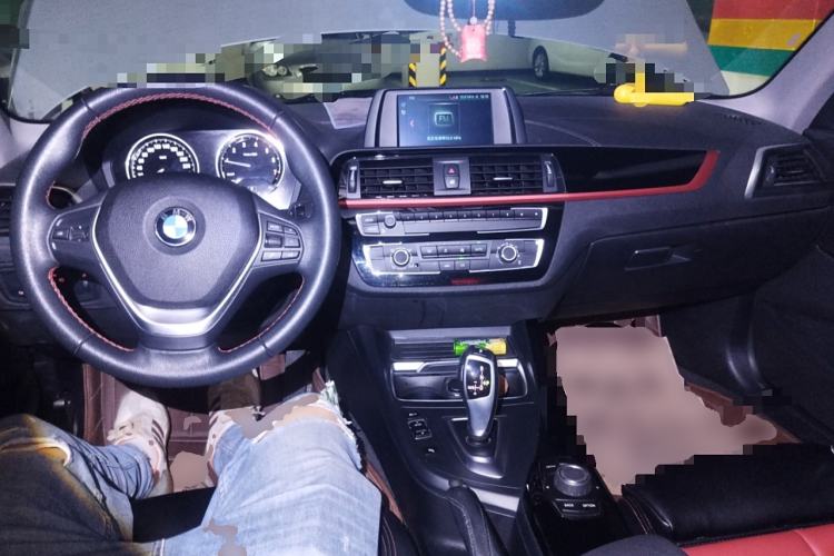 Used BMW 2 Series 2018 220i Sport Design Package
