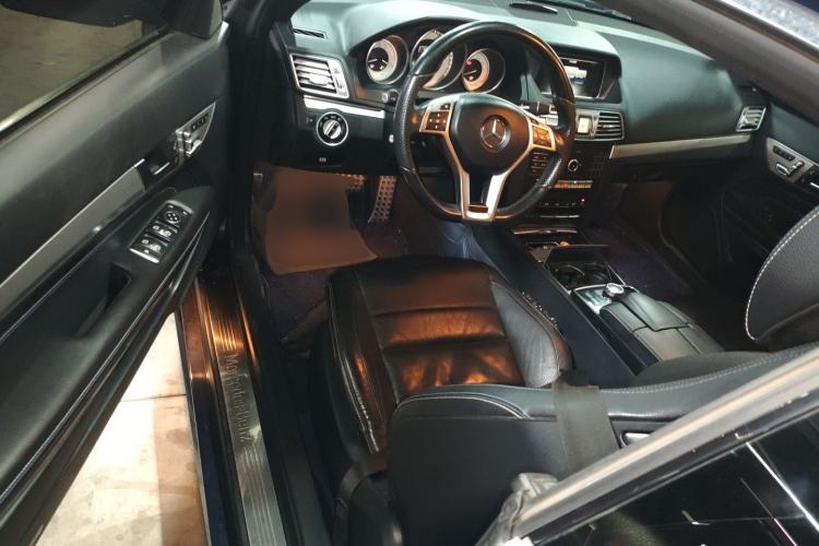Used Mercedes-Benz E-Class 2016 E 200 Coupe Dynamic Edition Driver Seat