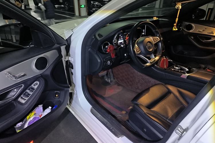 Used Mercedes-Benz C-Class 2016 C 200 Sport Edition Driver Seat