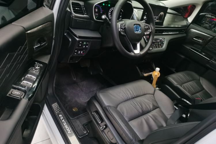 Used Honda Elysion 2024 2.0L eHEV Luxury Edition