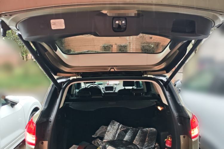 Used Ford Kuga 2015 2.0L GTDi Four-Wheel-Drive Sport Model