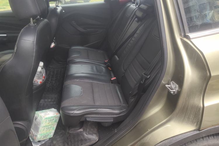 Used Ford Kuga 2013 1.6L GTDi Two-Wheel-Drive Trend Model
