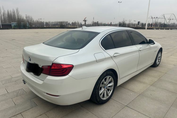 Used BMW 5 Series 2014 520Li Elegant Model
