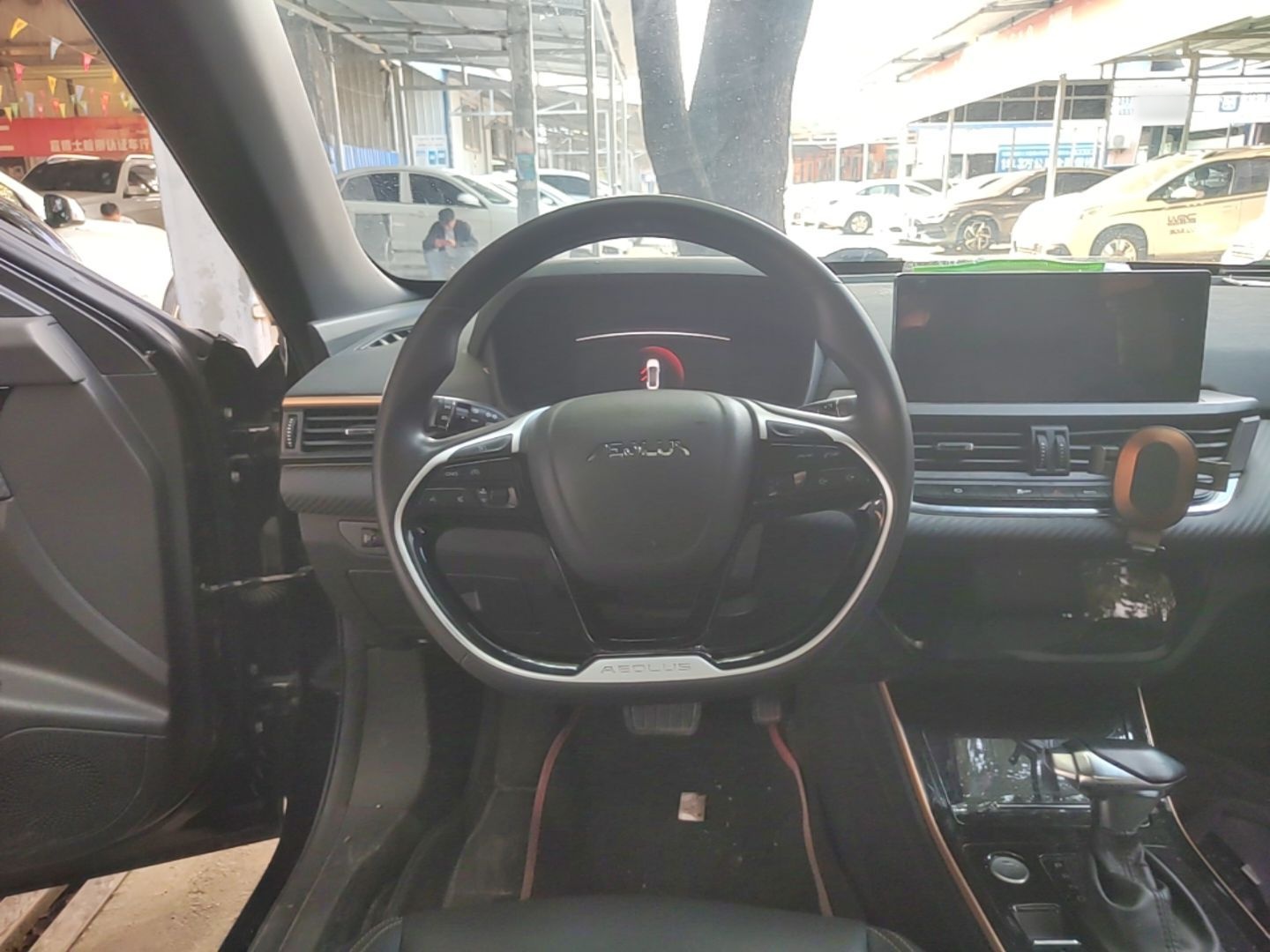 Dongfeng Aeolus Yixuan 2022 230T Automatic Tiger Roar Edition — снимка 13