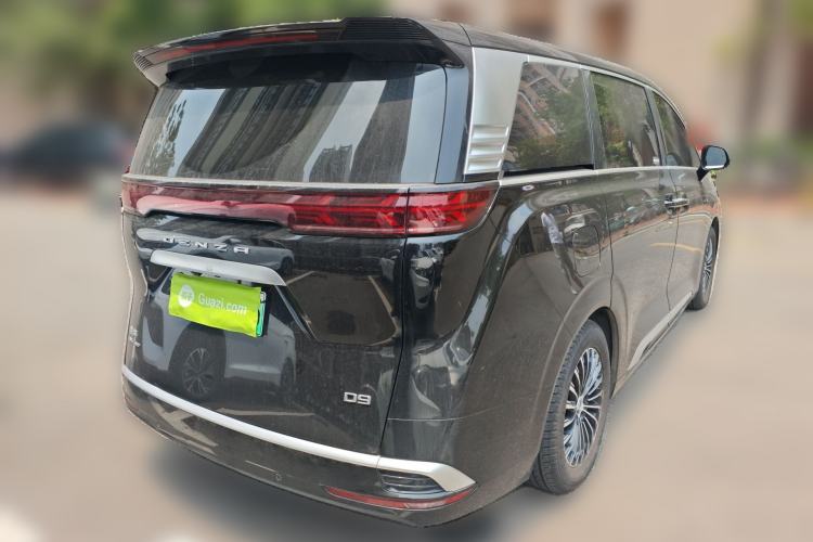 Used Denza D9 2022 DM-i 970 Four-Wheel Drive Prestige Model