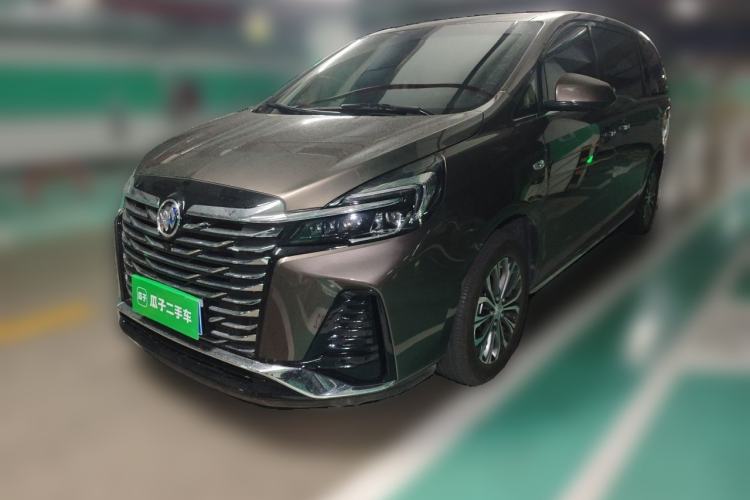 Used Buick GL8 2023 Facelifted Land Cruiser Executive Luxury Version