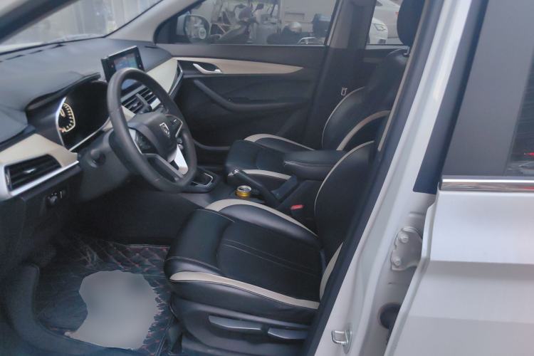 Used Baojun 360 2019 1.5L CVT Elite Version China VI Left Front Seat
