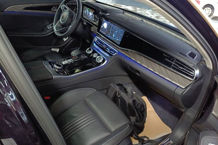 Used Hongqi H9 2022 2.0T Smart Connect Flagship Edition