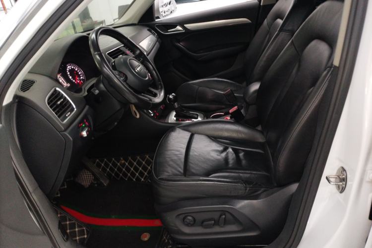 Used Audi Q3 2015 35 TFSI Comfort Model