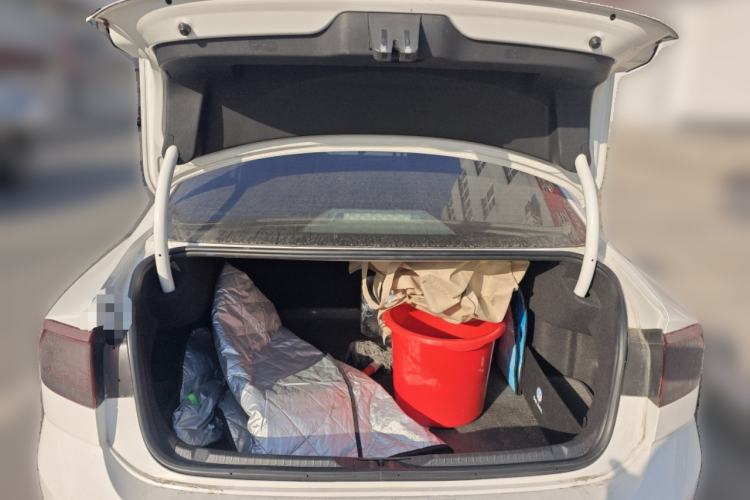 Used Volkswagen Lamando 2015 230TSI Manual Trend Edition