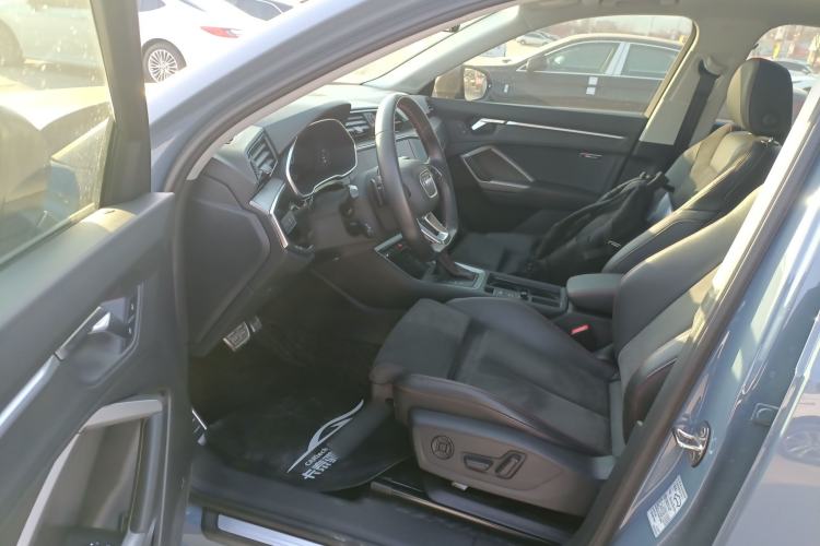 Used Audi Q3 2022 40 TFSI RS Package Performance Model