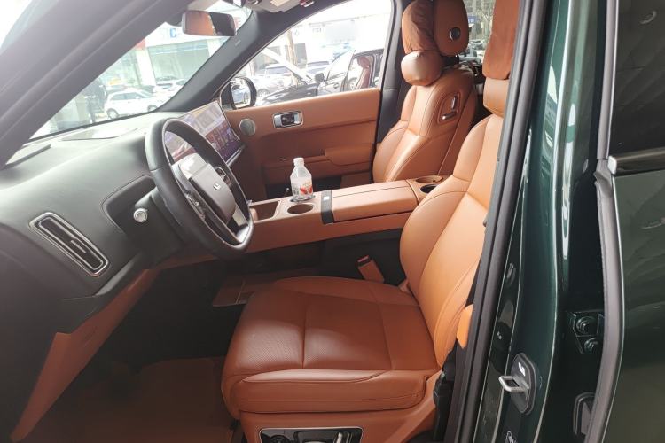 Used Li Auto L8 2023 Max model
