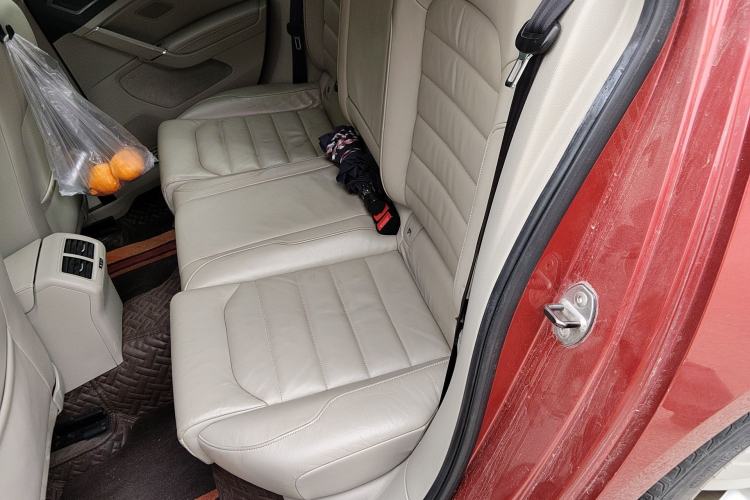 Used Volkswagen Golf 2014 1.4TSI Automatic Luxury Model Left Rear Seat