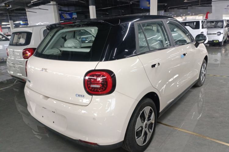 Used JAC Yiwei 3 2024 Beloved Edition 330km Air+
