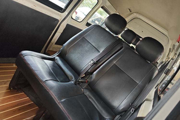 Used Foton Scenic G7 2016 2.0L Commercial Edition Long Wheelbase High-Roof 4Q20M Left Rear Seat