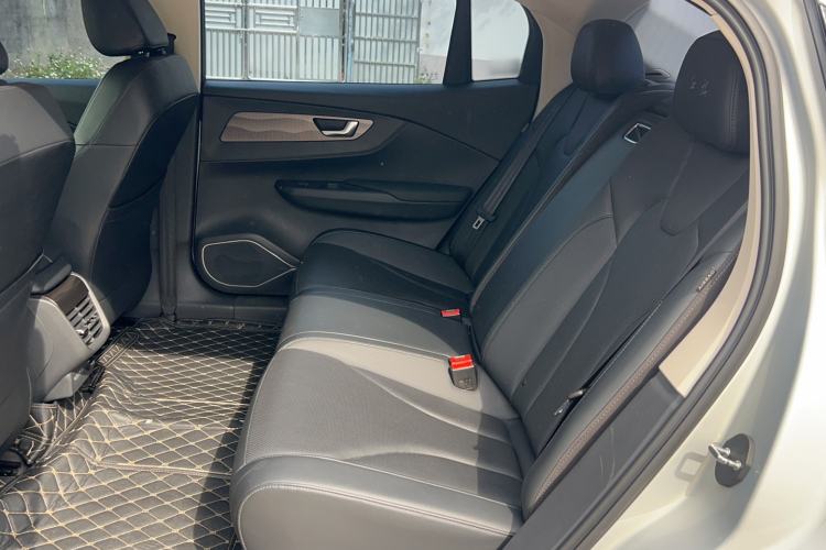 Used Hongqi E-QM5 2022 431 km Charge & Enjoy Edition