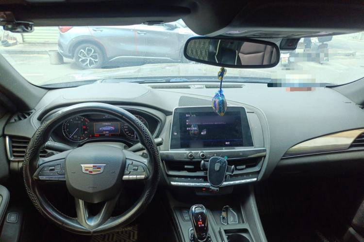 Used Cadillac CT5 2020 28T Fashion Edition Center Console