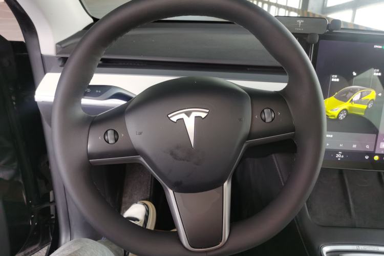 Used Tesla Model Y 2021 Standard Range Rear-Wheel Drive Version