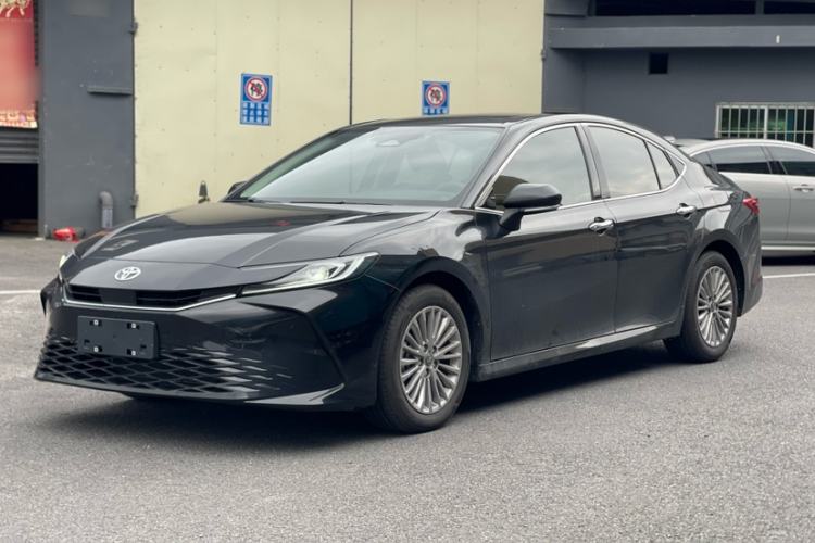 Used Toyota Camry 2026 Model 2.0GVP Luxury Edition