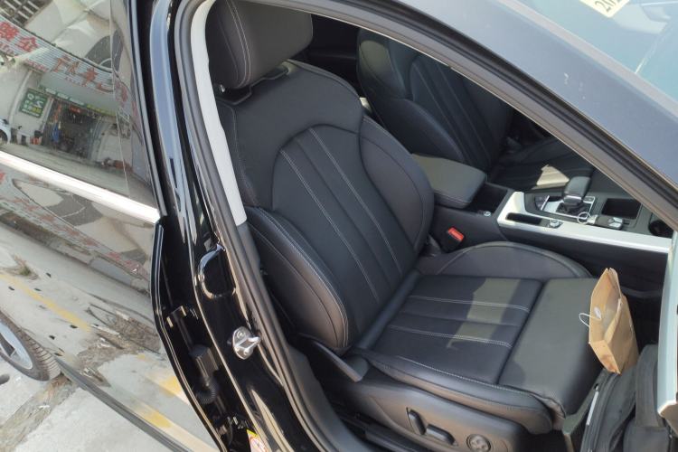 Used Audi A4L 2020 40 TFSI quattro Luxury Dynamic Model