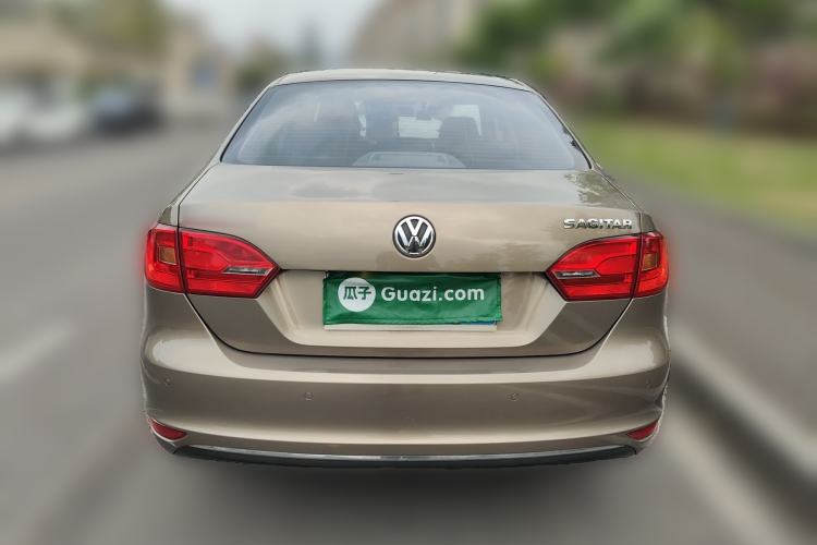 Used Volkswagen Sagitar 2014 Revised Version 1.6L Manual Comfort Edition