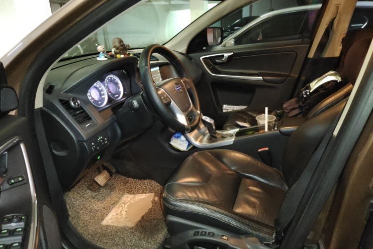 Used Volvo XC60 2013 T6 AWD Comfort Edition