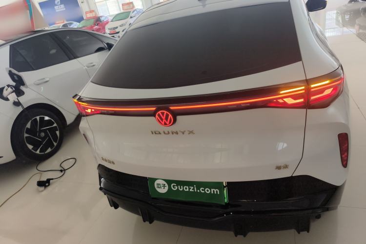 Used Volkswagen ID.UNYX 2024 Pro Long-Range Version
