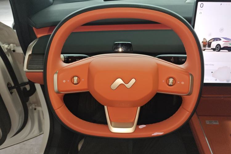 Used ONVO L60 2024 60 kWh Rear-Drive Version