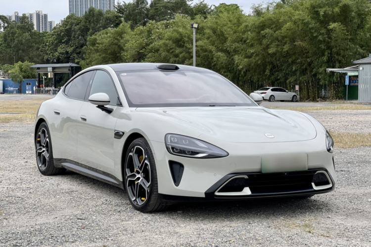 Used Xiaomi Auto SU7 2024 Four-Wheel Drive Ultra-Long Range Advanced Intelligent Driving Max Edition
