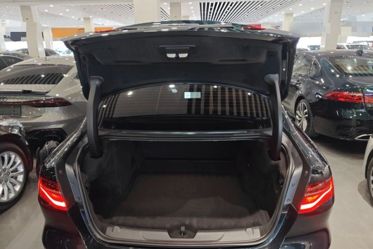 Used Jaguar XEL 2024 2.0T 250 PS R-DYNAMIC S Advanced Sport Edition