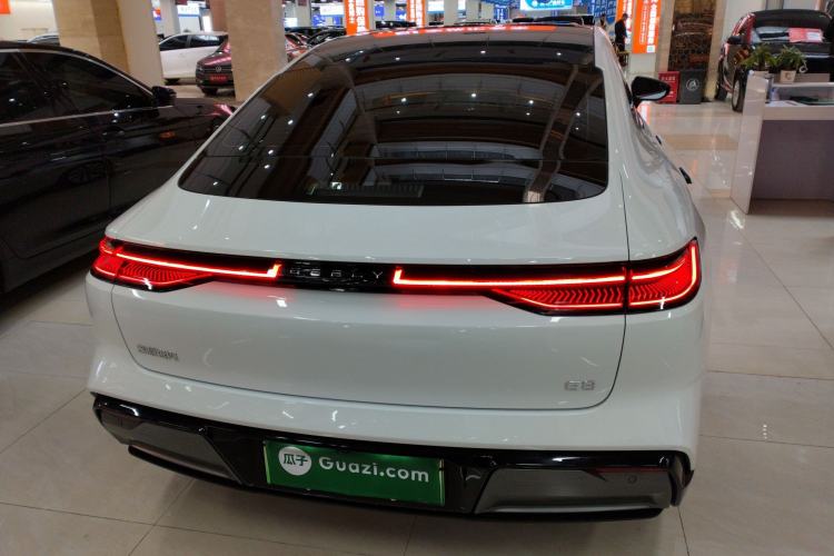 Used Geely Galaxy E8 2024 550 km Range Rear-Drive MAX
