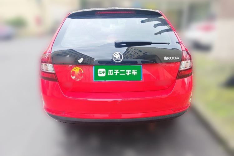 Used Skoda Rapid Spaceback 2016 1.6L Automatic Smart Drive Edition Rear