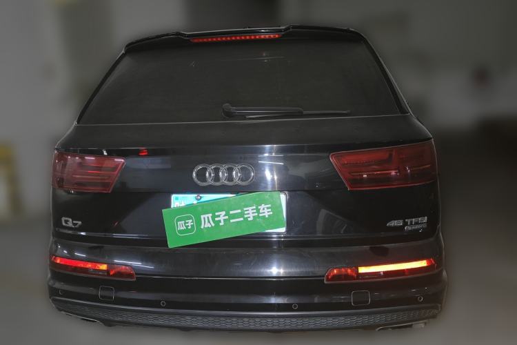 Used Audi Q7 2019 45 TFSI Comfort Model