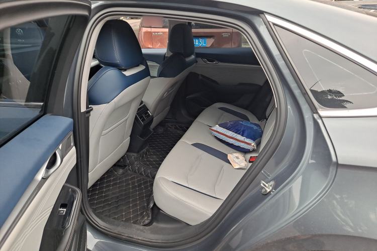 Used Geely Auto Preface 2021 Revised Version 2.0TD Luxury Edition Left Rear Seat