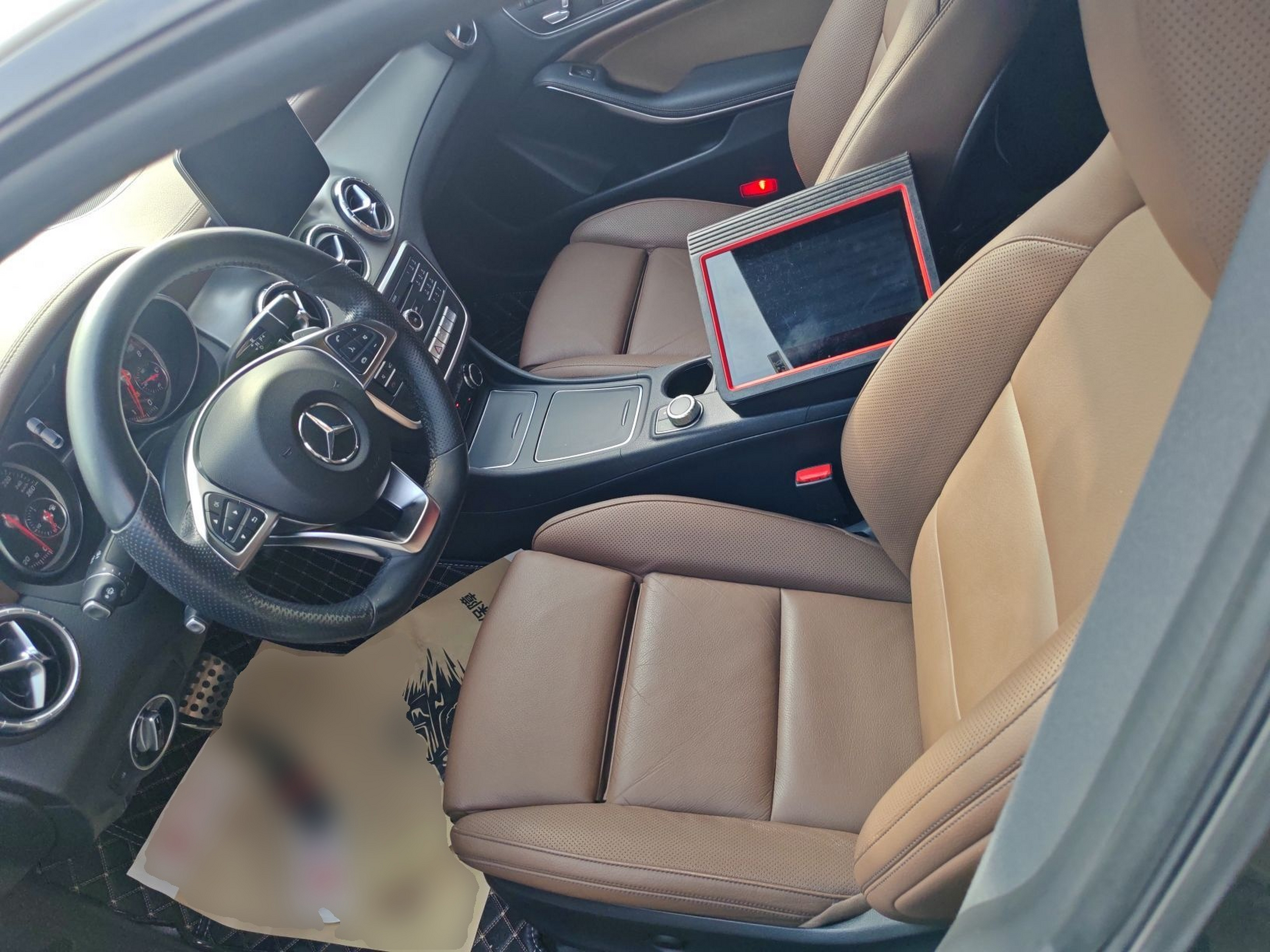 Переднее сиденье в автомобиле