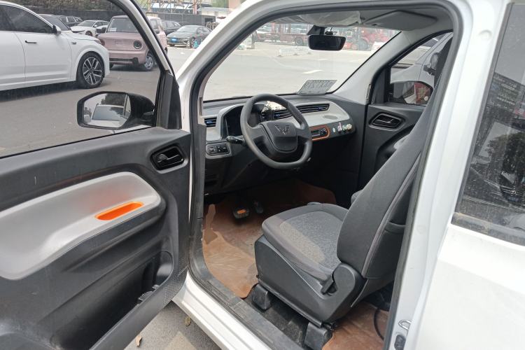 Used Wuling Hongguang MINIEV 2022 Zizai Version Lithium Iron Phosphate Driver Seat