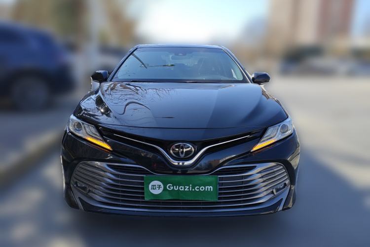 Used Toyota Camry 2019 Revised Version 2.0G Luxury Edition