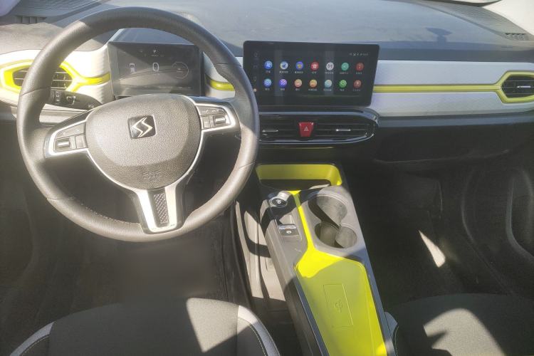 Used SOL E10X 2021 302 km Range Fashion Edition 30.2 kWh