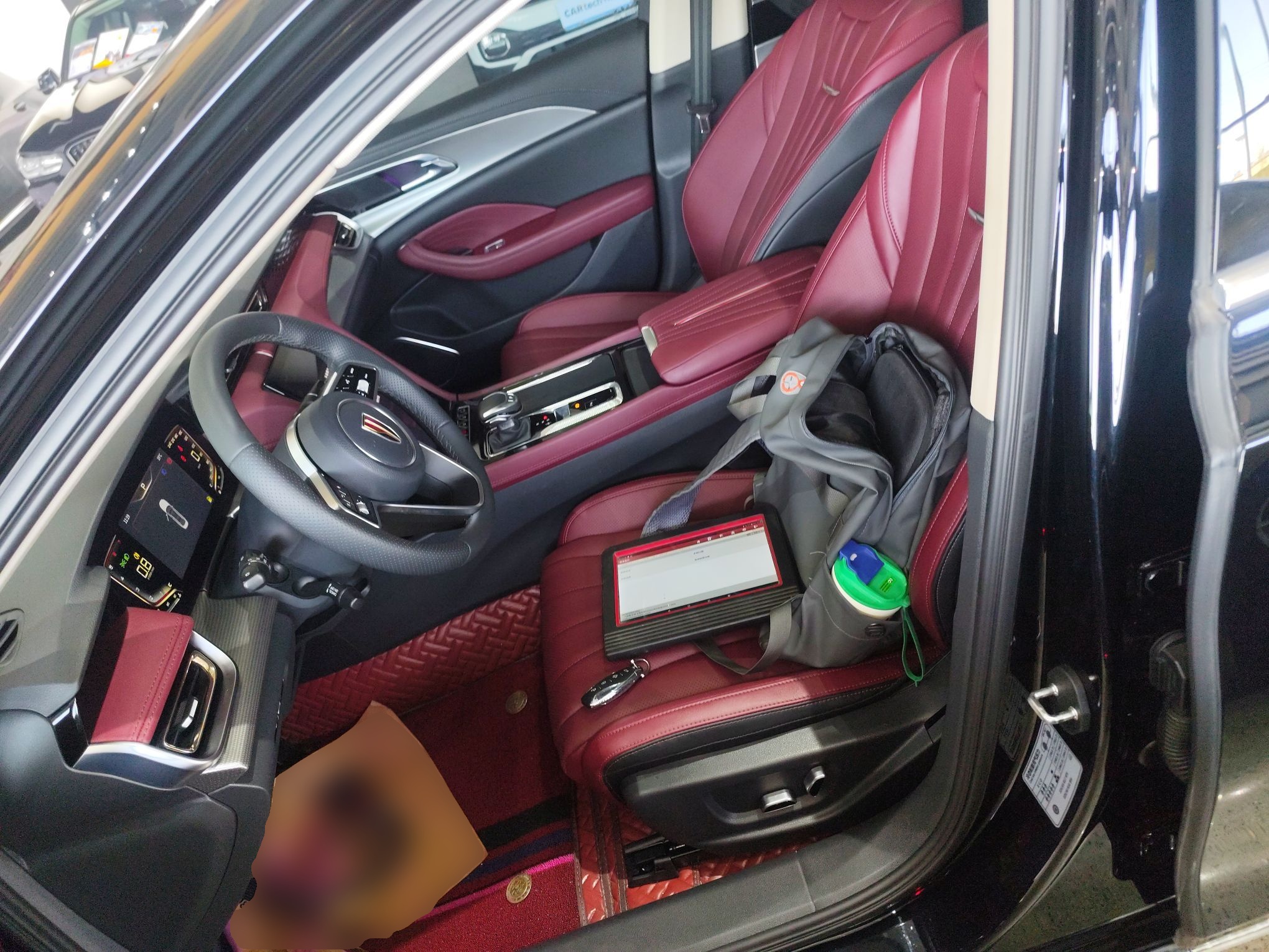 Переднее сиденье в автомобиле