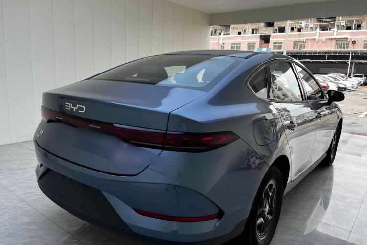 Used BYD Qin PLUS 2025 DM-i Smart Drive 55KM Beyond Model
