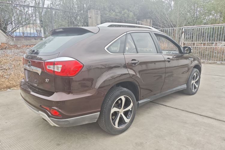 Used BYD S7 2016 2.0T Automatic Prestige Plus Exterior 6