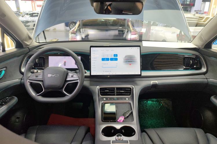 Used BYD Sealion 07 DM-i 2025 150 Flagship+ Edition Center Console