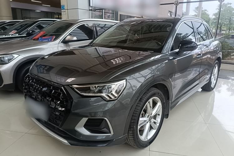 Used Audi Q3 2019 40 TFSI Fashionable and Elegant Model
