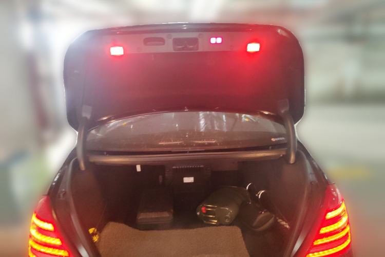 Used Mercedes-Benz S-Class 2011 S 500 L CGI 4MATIC