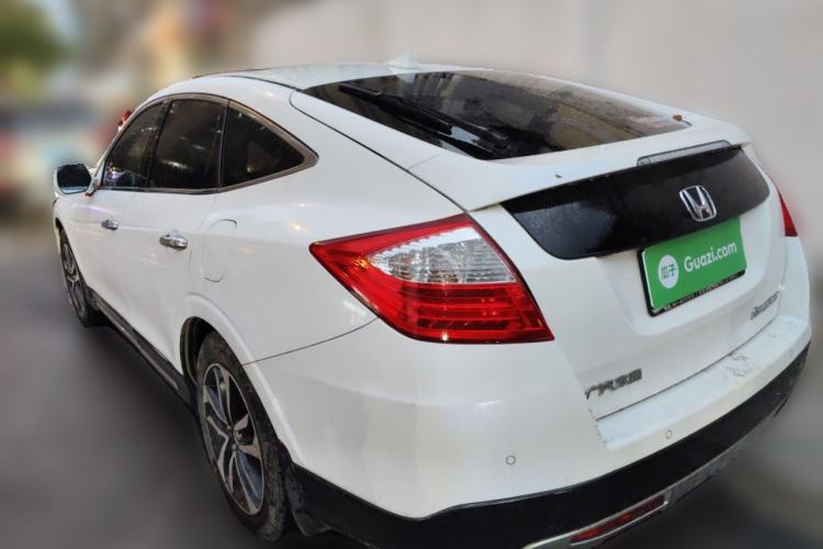 Used Honda Crosstour 2016 2.4L Luxury Edition
