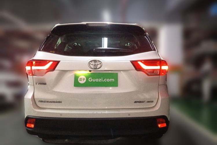 Used Toyota Highlander 2018 2.0T Four-Wheel Drive Luxury Edition 7 Seats China V Emission Standard