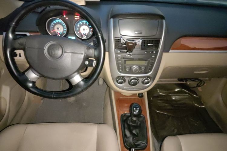 Used Buick Excelle 2011 1.6 LE-MT
