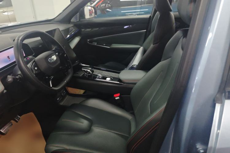 Used Geely Auto Emgrand X7 Sport 2024 1.5TD Prestige Edition
