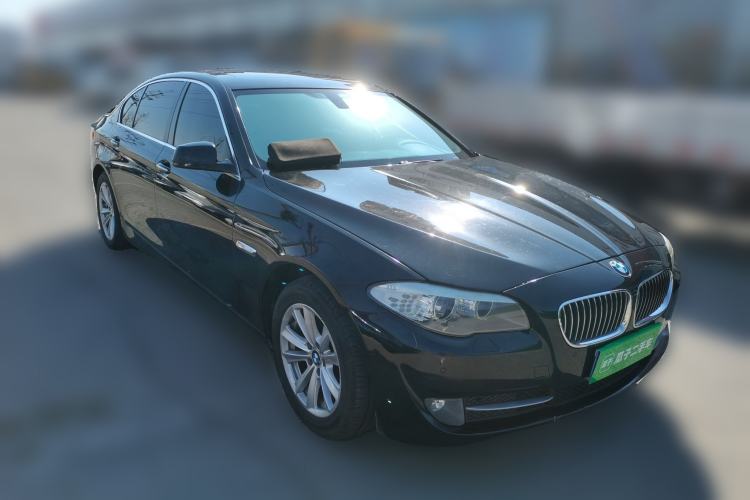 Used BMW 5 Series 2013 525Li Luxury Model
